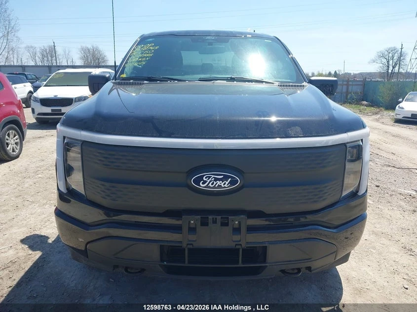 Ford F150 Lightning XLT 4WD SuperCrew 5.5' Box, снимка 12 - Автомобили и джипове - 54336660