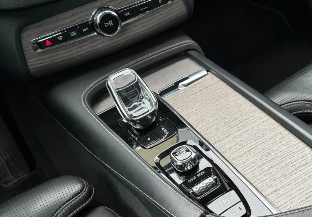 Volvo Xc90 Inscription, снимка 7 - Автомобили и джипове - 54543362