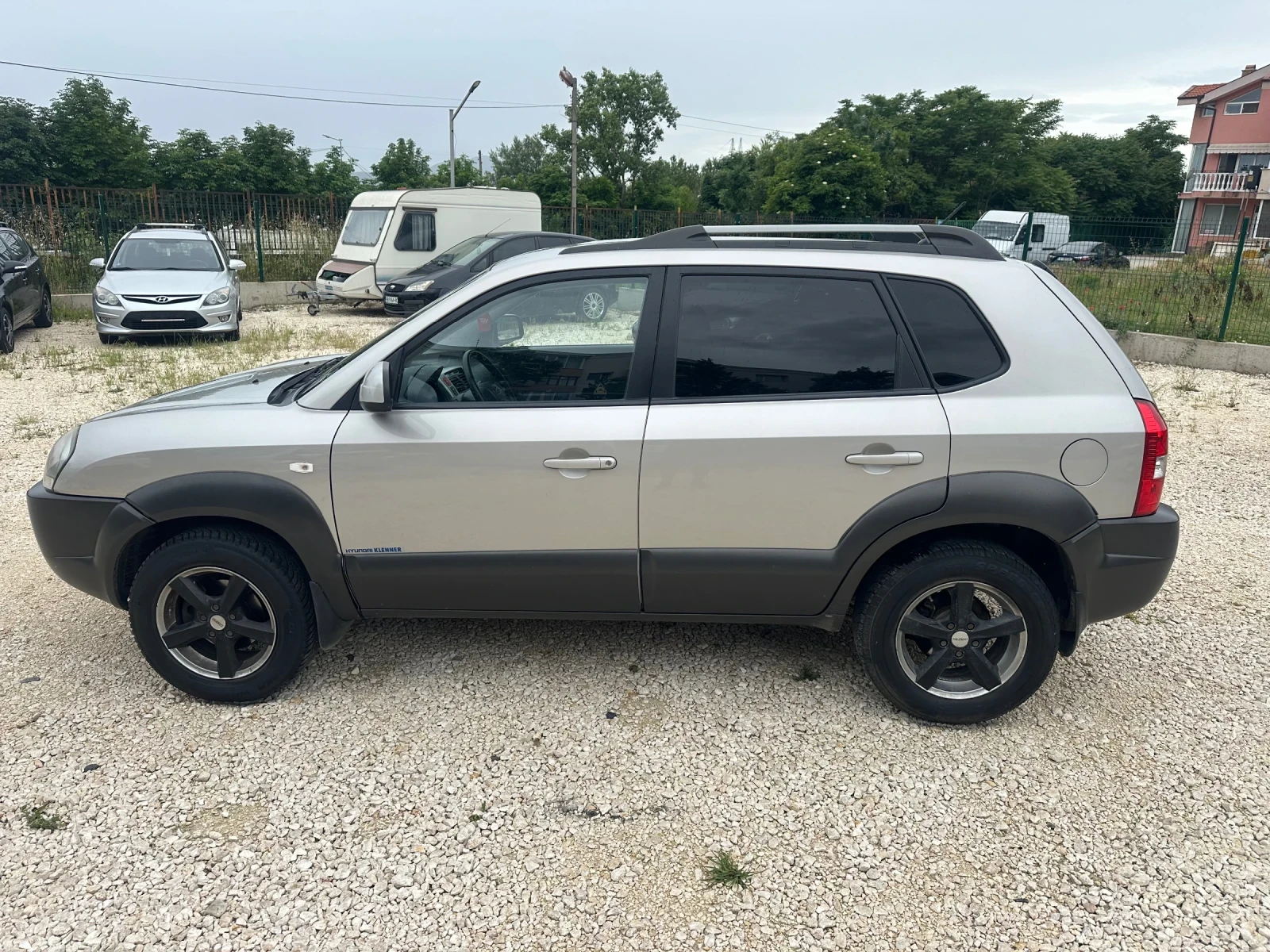 Hyundai Tucson 2.0//FACELIFT//2WD//AVTOPILOT//YNIKAT, снимка 2 - Автомобили и джипове - 54883552