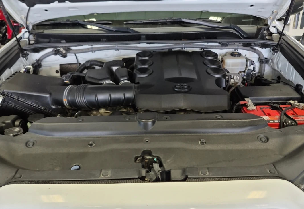 Toyota 4runner * 4WD* Подгрев* Шибидах* Back Cam* 7 МЕСТЕН* , снимка 15 - Автомобили и джипове - 55477730