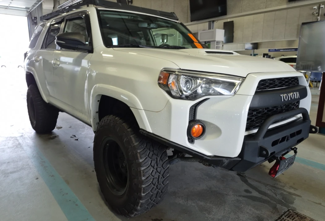 Toyota 4runner * 4WD* Подгрев* Шибидах* Back Cam* 7 МЕСТЕН* , снимка 4 - Автомобили и джипове - 55477730
