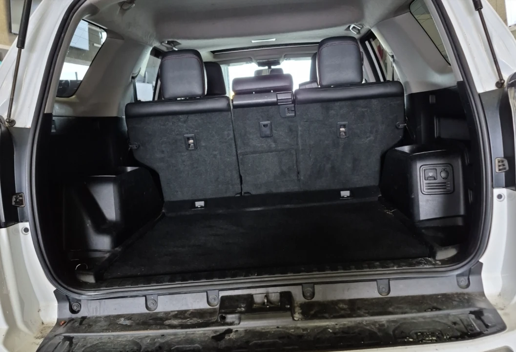 Toyota 4runner * 4WD* Подгрев* Шибидах* Back Cam* 7 МЕСТЕН* , снимка 14 - Автомобили и джипове - 55477730