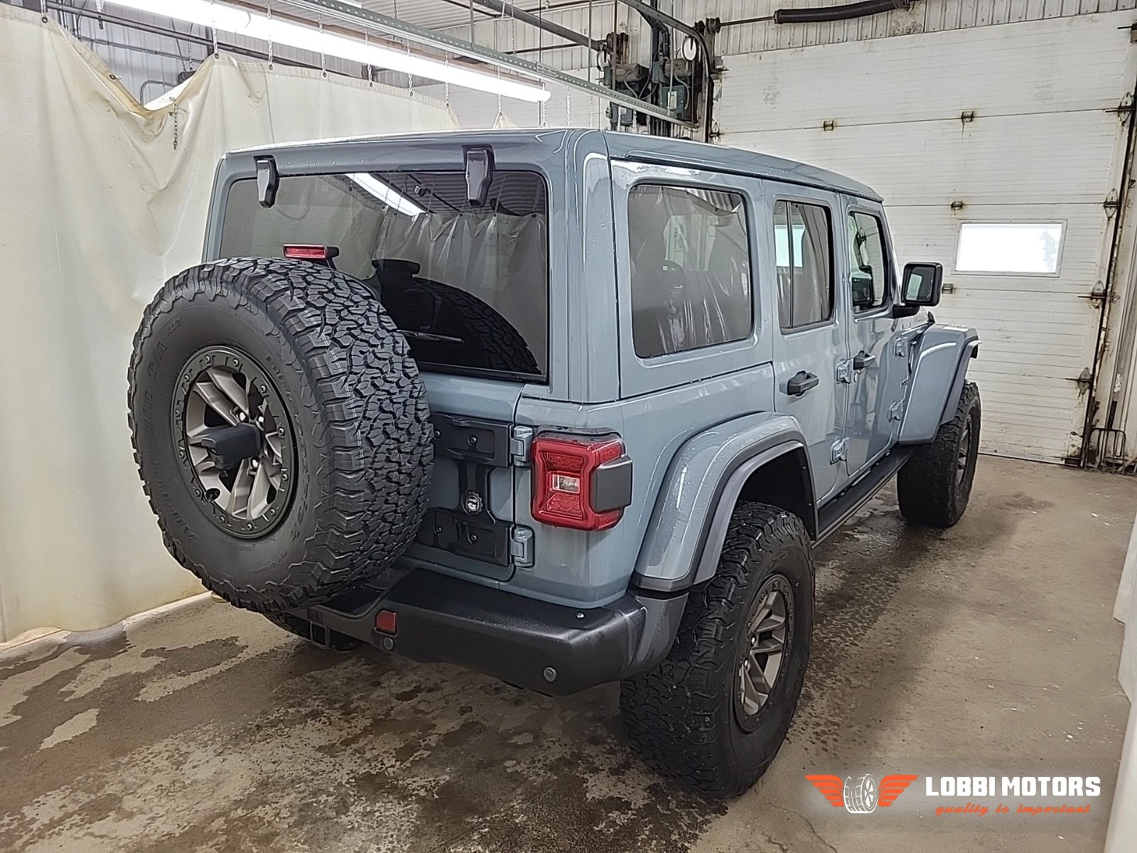 Jeep Wrangler, снимка 2 - Автомобили и джипове - 55928645