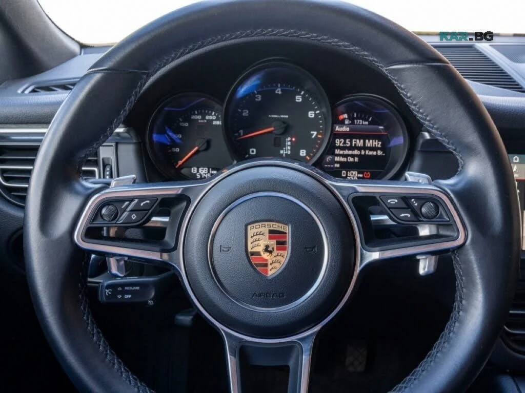 Porsche Macan * CarPlay * АвтоКредит* (ЦЕНА ДО БГ), снимка 10 - Автомобили и джипове - 56273833