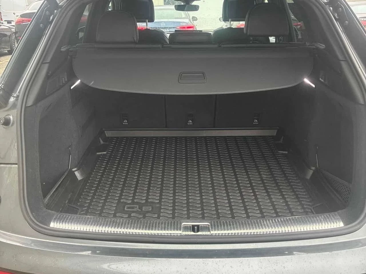 Audi SQ5, снимка 16 - Автомобили и джипове - 56686110