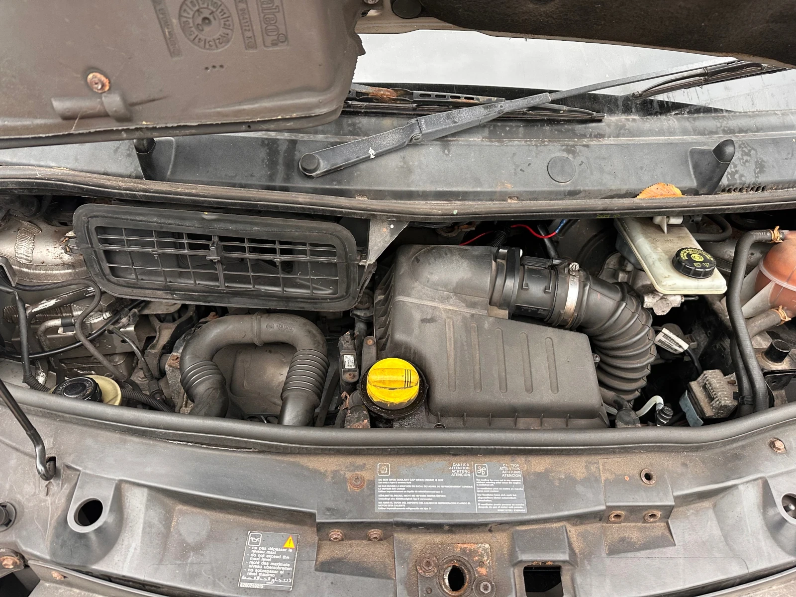 Renault Trafic 2.0dci 115 - изображение 7