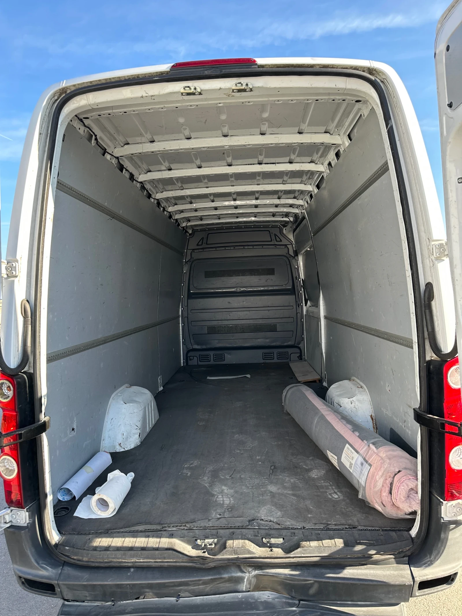 VW Crafter 2.0 тди, снимка 7 - Бусове и автобуси - 55600030