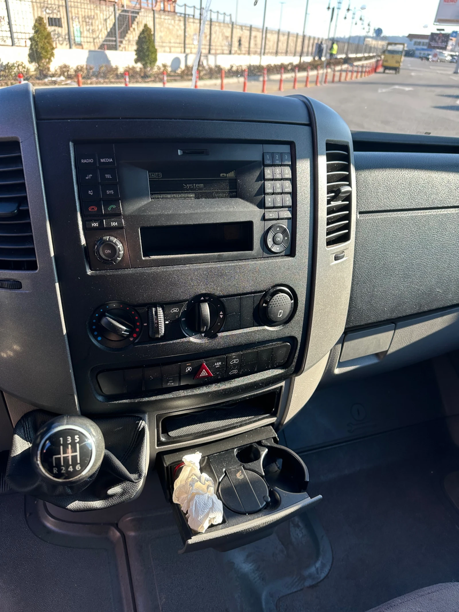 VW Crafter 2.0 тди, снимка 9 - Бусове и автобуси - 55600030