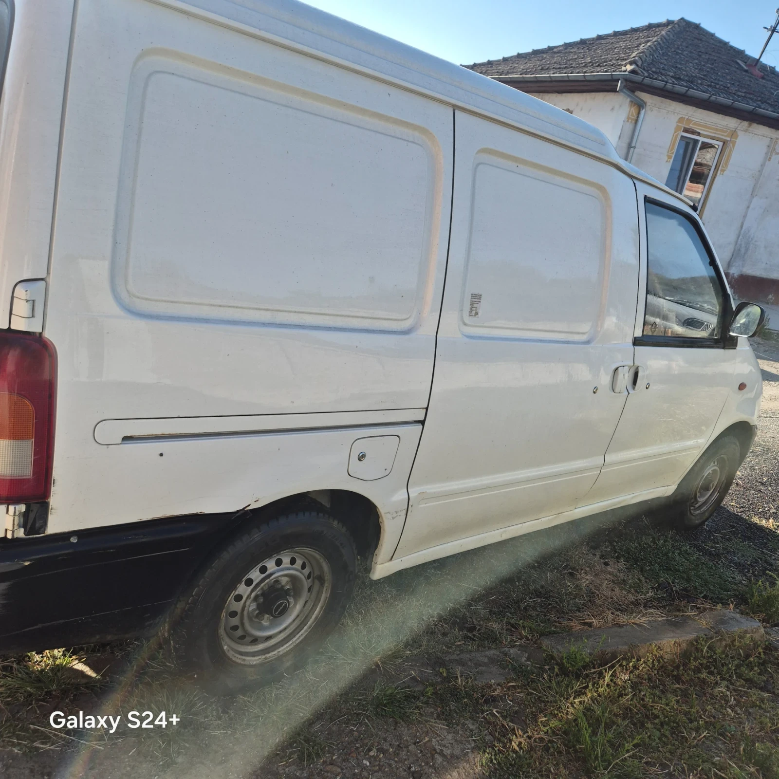 Nissan Vanette