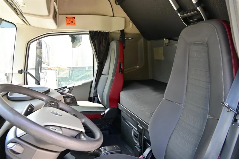 Volvo Fh 460  Retarder, снимка 8 - Камиони - 50970862