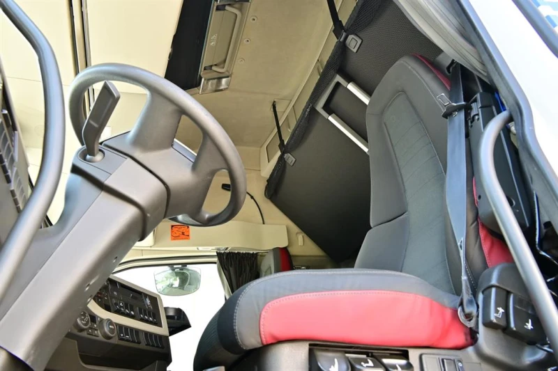 Volvo Fh 460  Retarder, снимка 7 - Камиони - 50970862