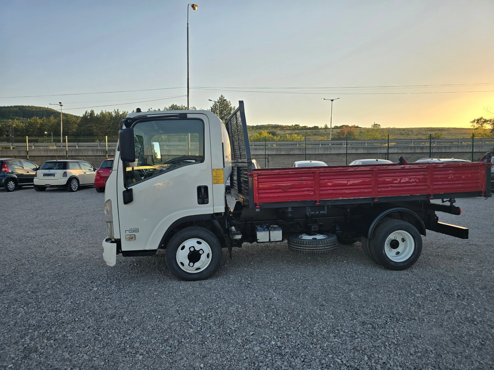 Isuzu Npr ISUZU NPR EVOLUTION * тристранен самосвал* 150к.с* - изображение 8