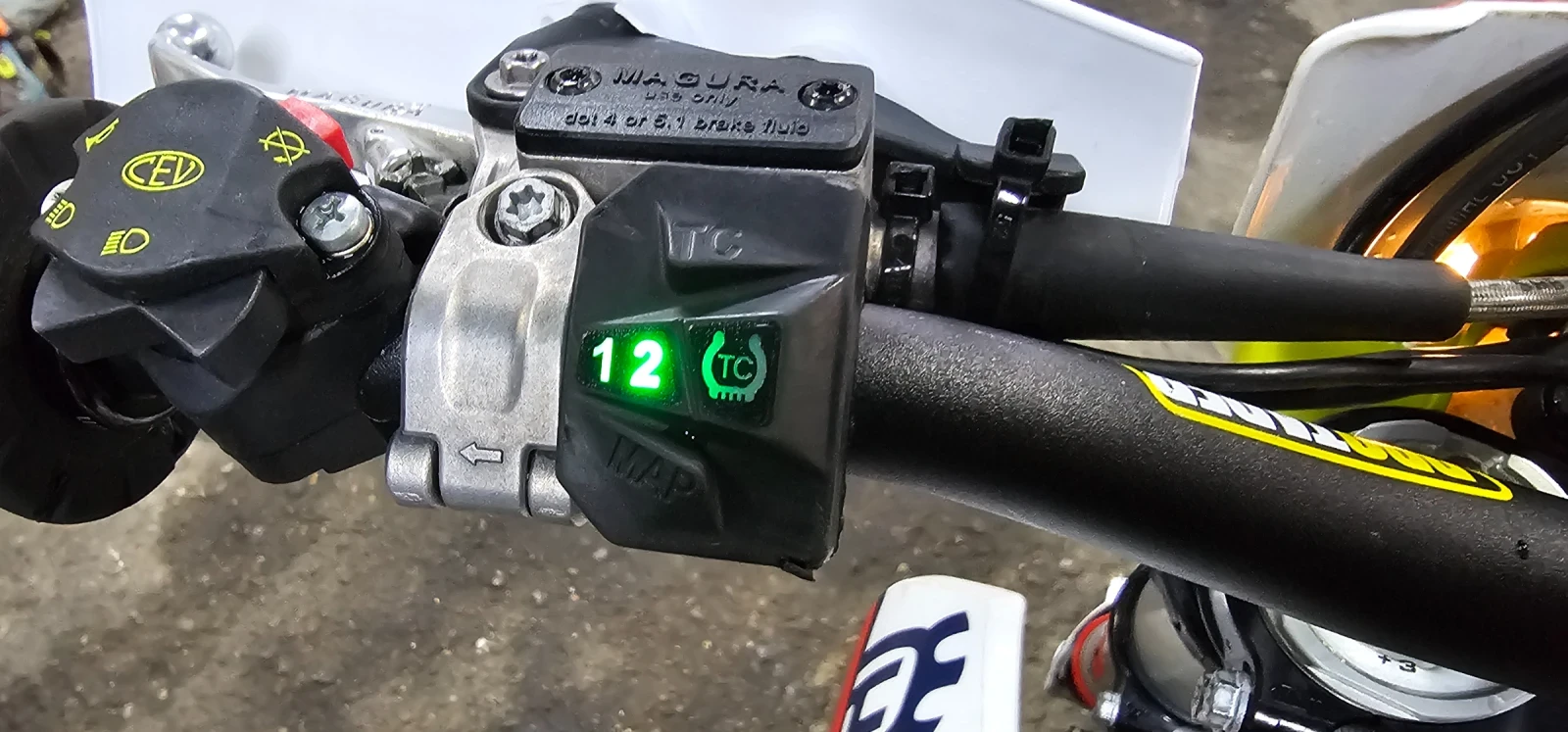 Husqvarna FE 121ч 450 2021 - изображение 8