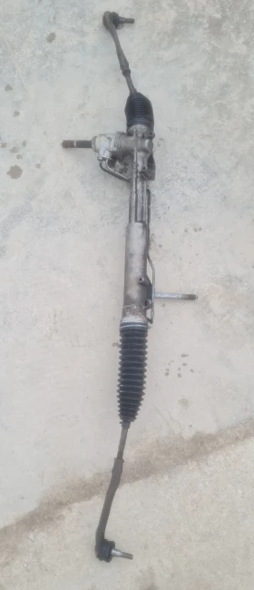 Кормилна рейка и хидравлична ел. помпа за Пежо 508, снимка 1