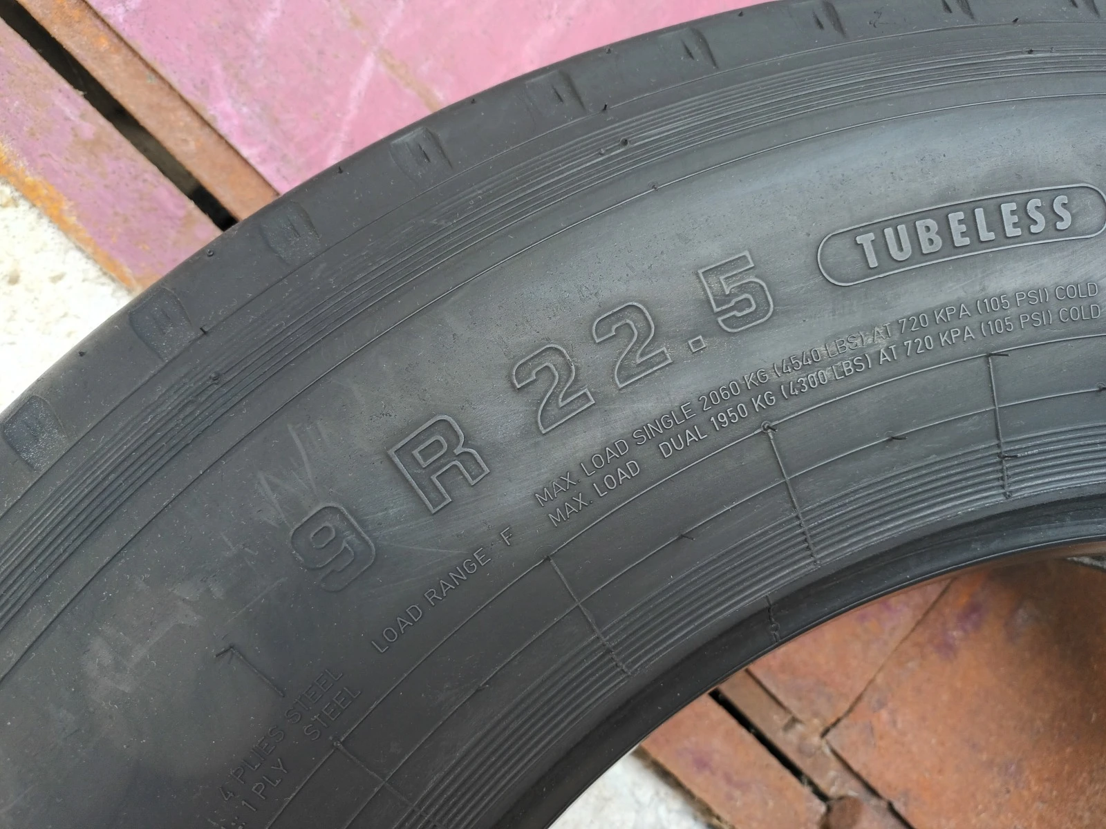  235/80R22.5 | Mobile.bg   10