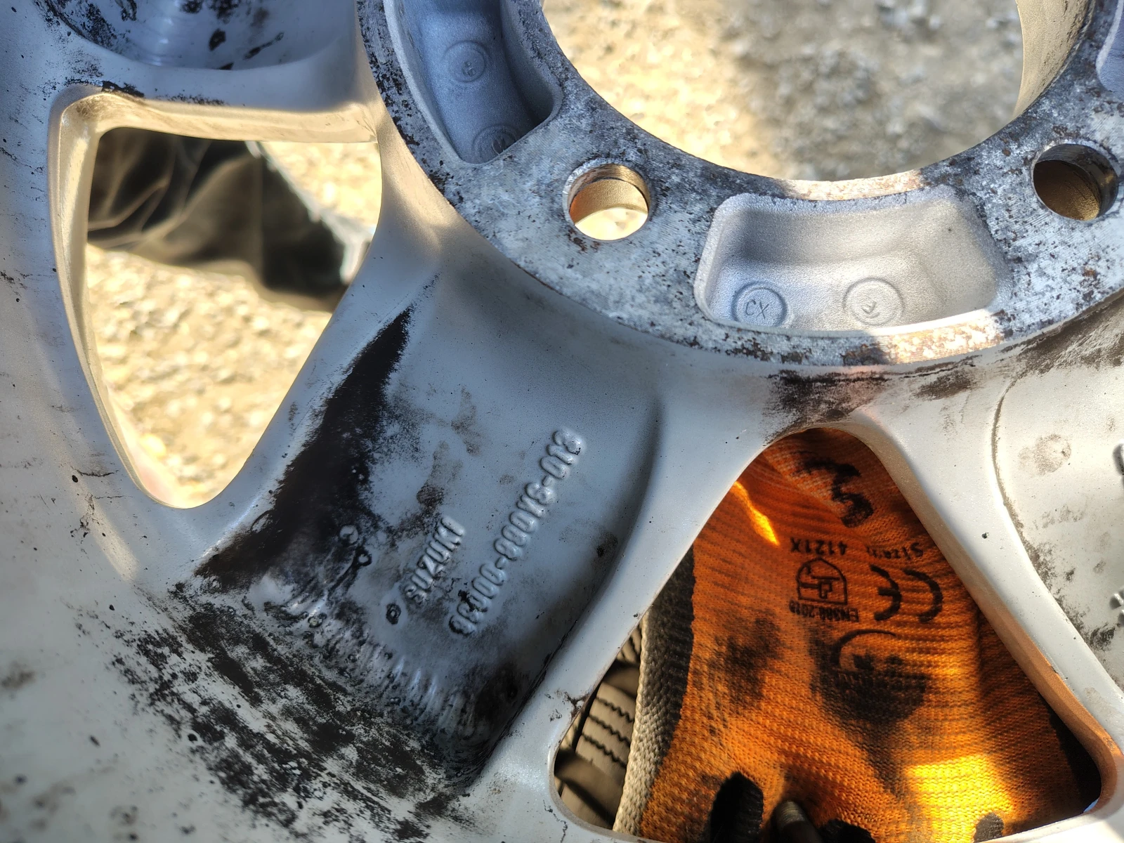   Suzuki | Mobile.bg   5