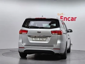 Kia Carnival 2.2 CRDI, снимка 4