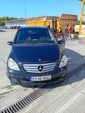     Mercedes-Benz B 200