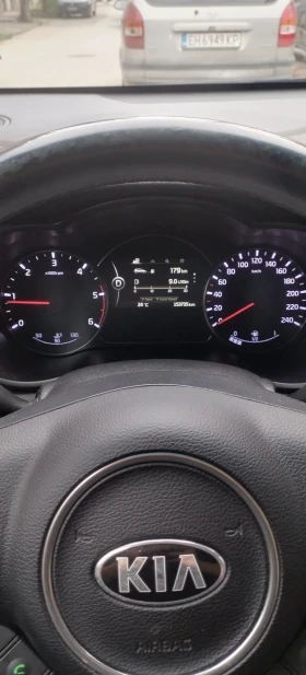 Kia Carens Active  | Auto.bg — изображение 3