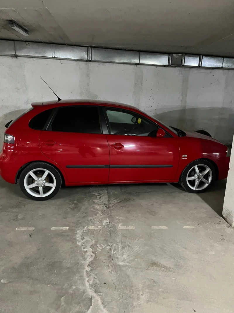 Seat Ibiza, снимка 5 - Автомобили и джипове - 46967783