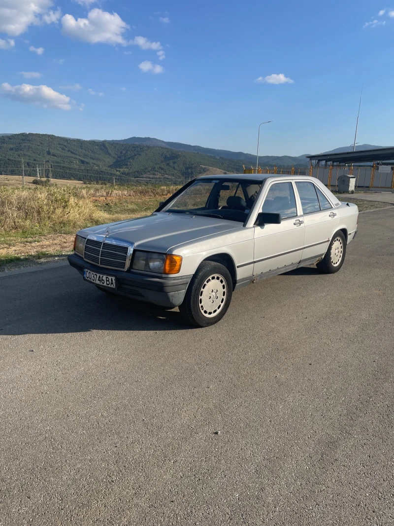 Mercedes-Benz 190, снимка 1 - Автомобили и джипове - 47358482