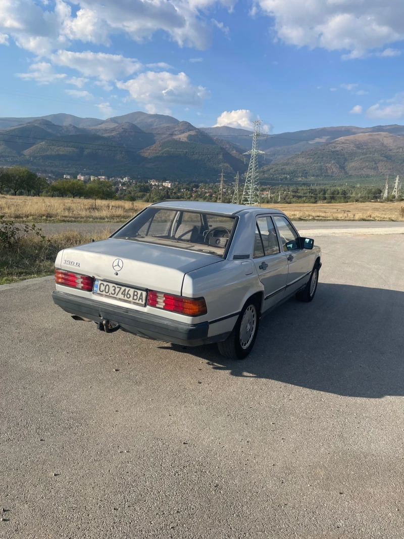 Mercedes-Benz 190, снимка 3 - Автомобили и джипове - 47358482