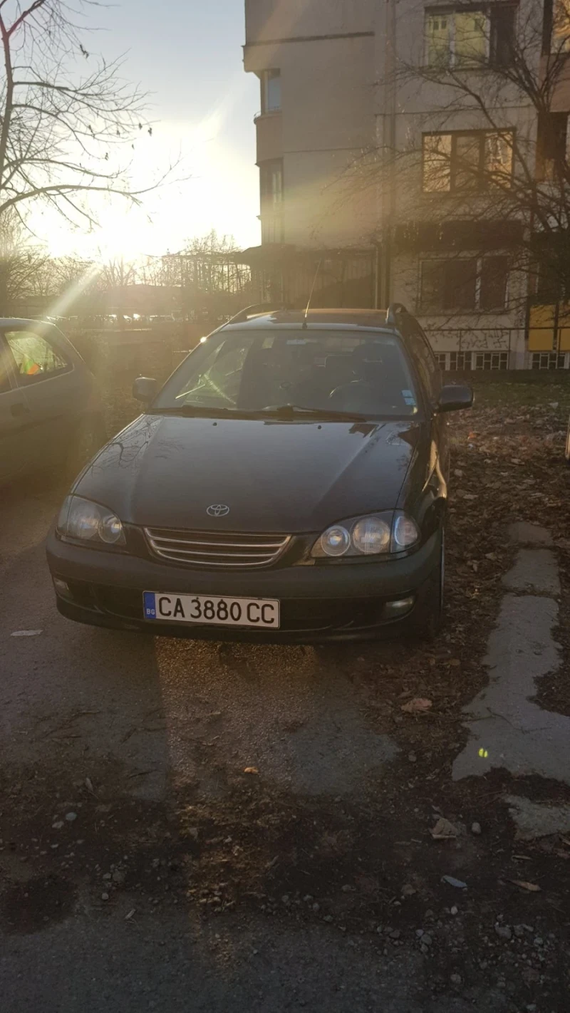 Toyota Avensis, снимка 3 - Автомобили и джипове - 47395031