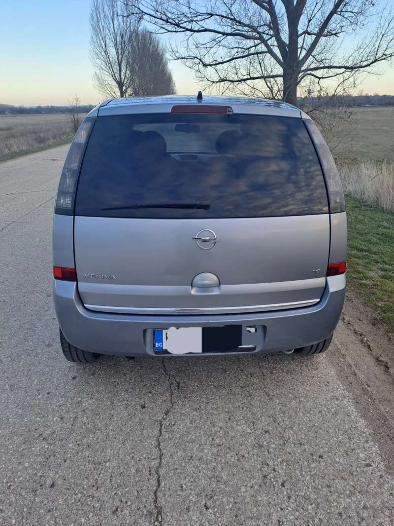 Opel Meriva, снимка 4 - Автомобили и джипове - 48340206