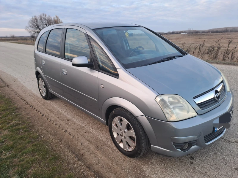 Opel Meriva, снимка 3 - Автомобили и джипове - 48340206