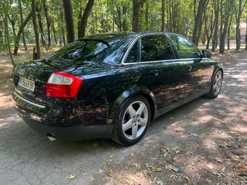 Audi A4 3.0i quattro, снимка 1 - Автомобили и джипове - 48496865