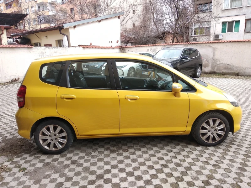 Honda Jazz 1.4 Швейцария , снимка 14 - Автомобили и джипове - 49111567