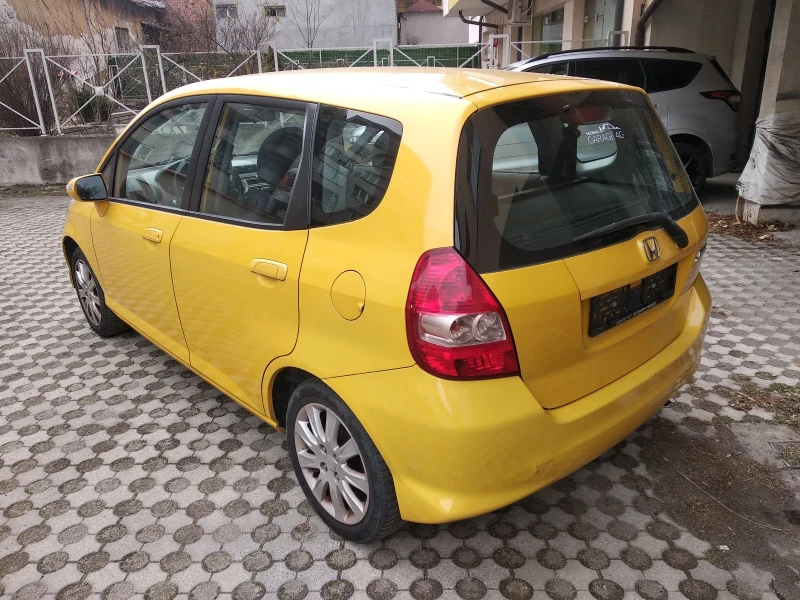 Honda Jazz 1.4 Швейцария , снимка 10 - Автомобили и джипове - 49111567