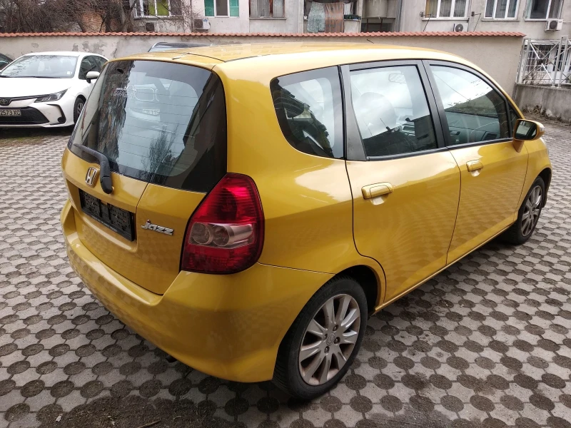 Honda Jazz 1.4 Швейцария , снимка 13 - Автомобили и джипове - 49111567