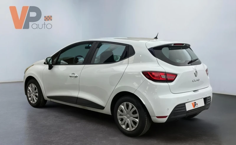 Renault Clio 1.5dci, снимка 8 - Автомобили и джипове - 52003062
