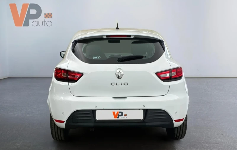 Renault Clio 1.5dci, снимка 6 - Автомобили и джипове - 52003062