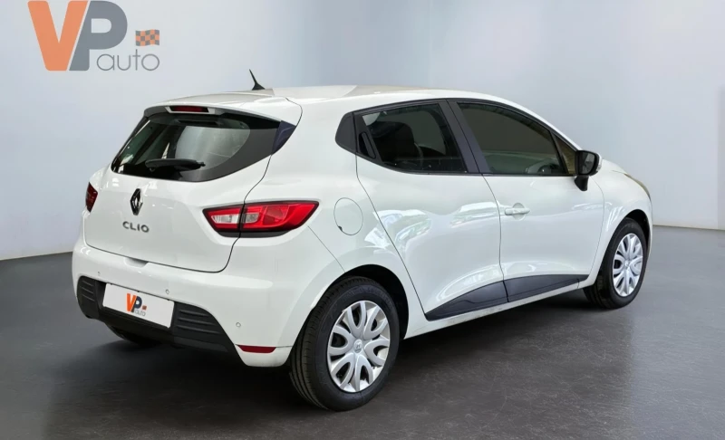 Renault Clio 1.5dci, снимка 7 - Автомобили и джипове - 52003062