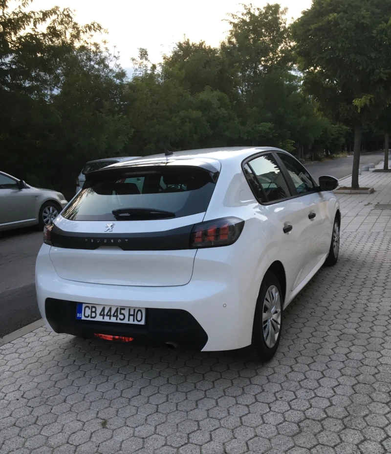 Peugeot 208 1, 5 Blue HDI, снимка 4 - Автомобили и джипове - 52588202