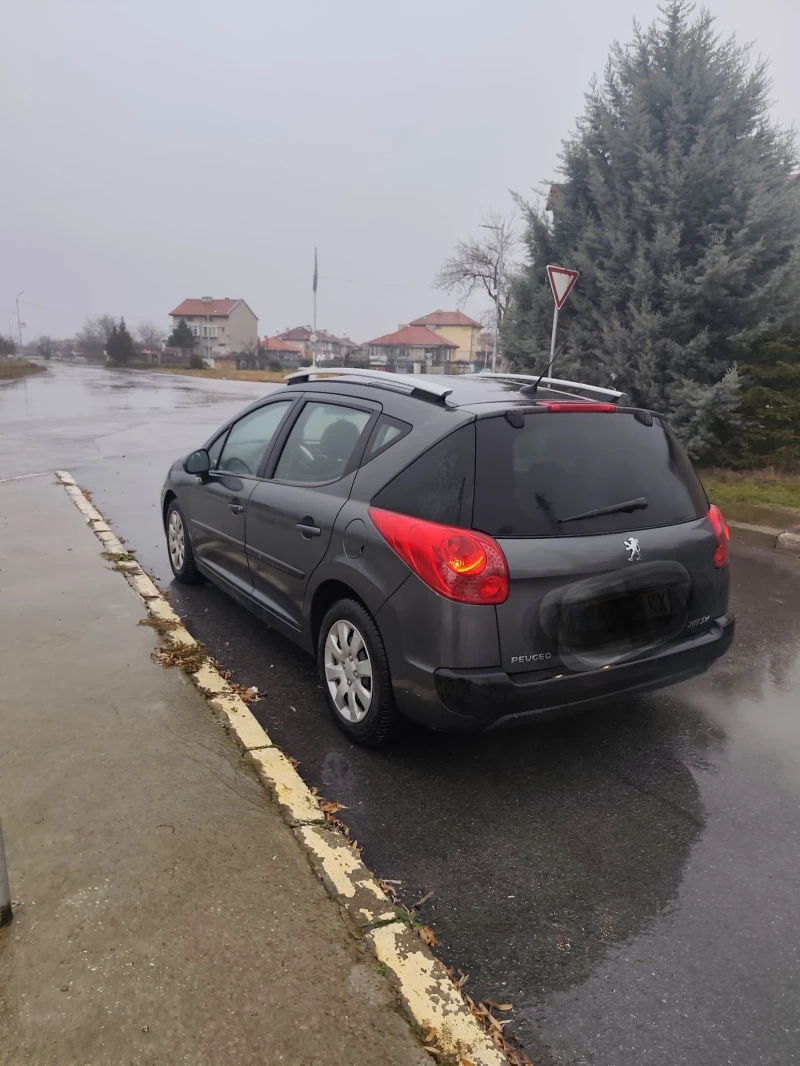 Peugeot 207 1.4 85кс., снимка 4 - Автомобили и джипове - 52892568