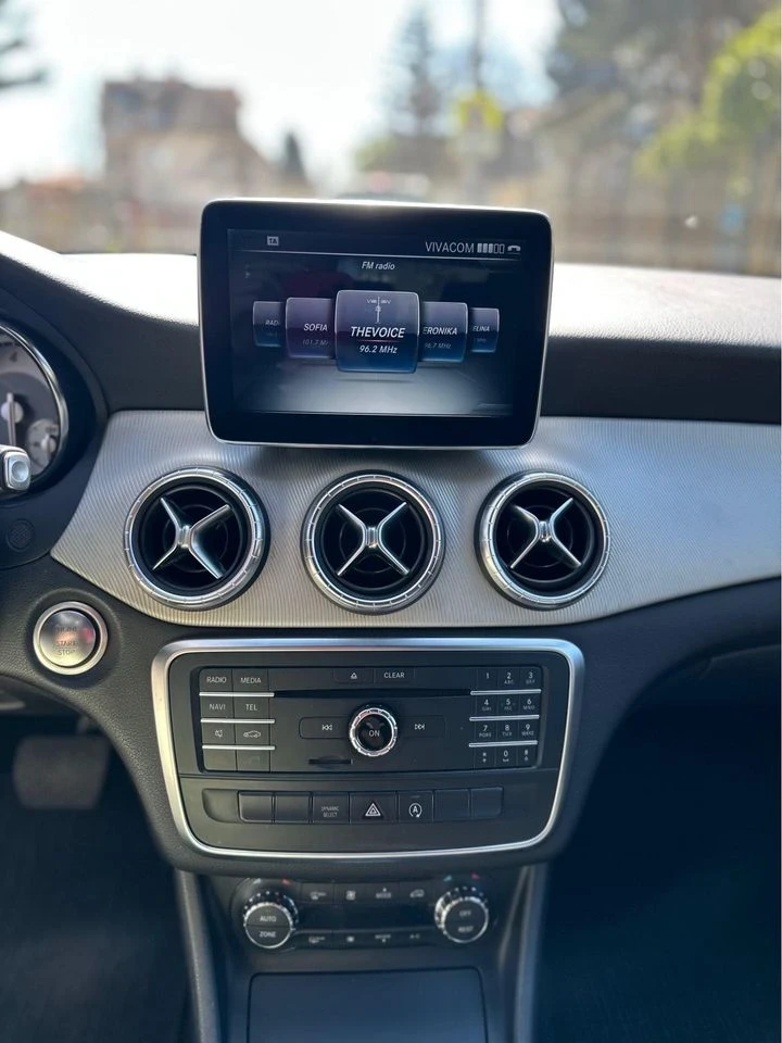 Mercedes-Benz CLA 220  - изображение 4