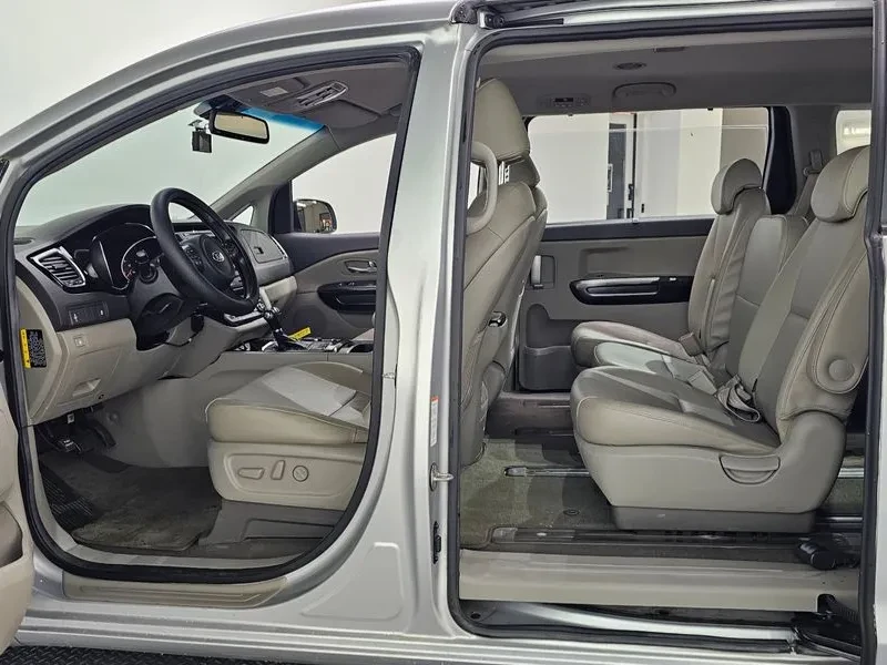 Kia Carnival 2.2 CRDI | Mobile.bg � ����������� 10