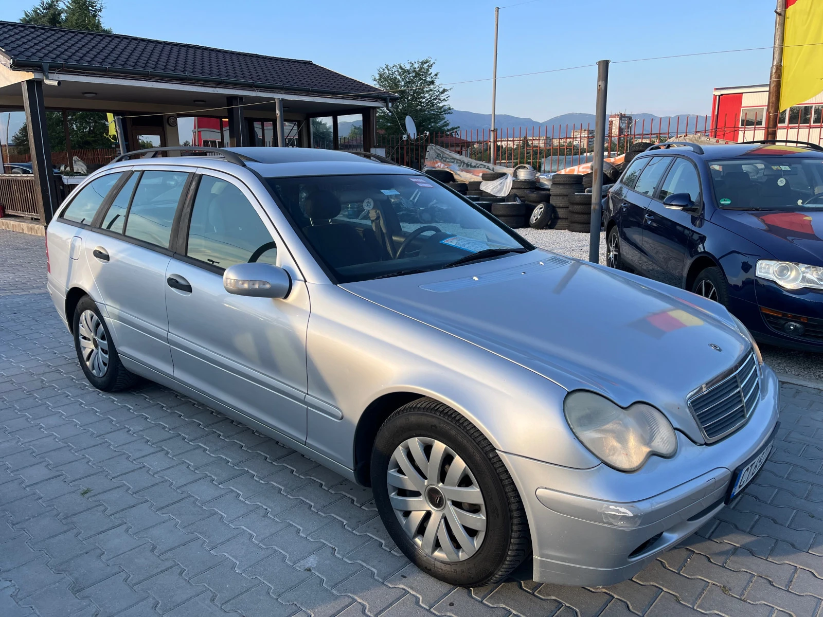 Mercedes-Benz C 220 2.2* Автоматик* Клима* Регистрирана* Топ*  - изображение 3