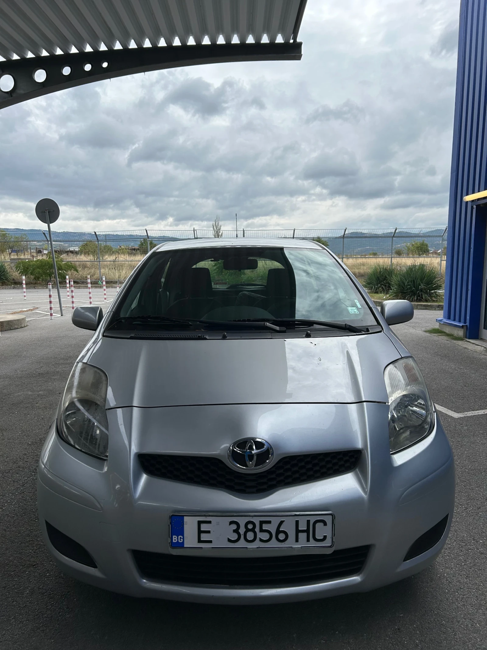 Toyota Yaris Газ/Бензин - изображение 3