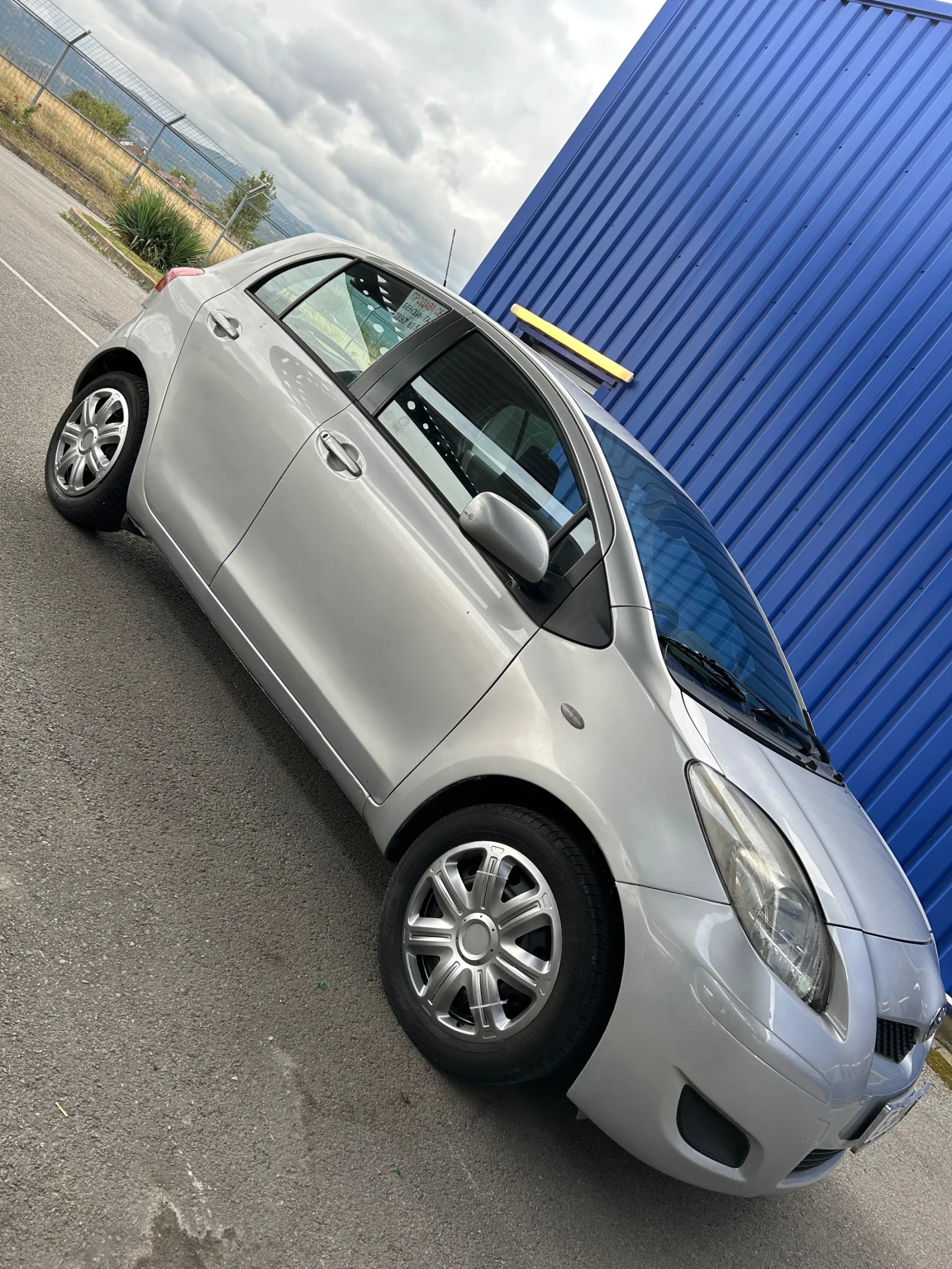 Toyota Yaris Газ/Бензин - изображение 5