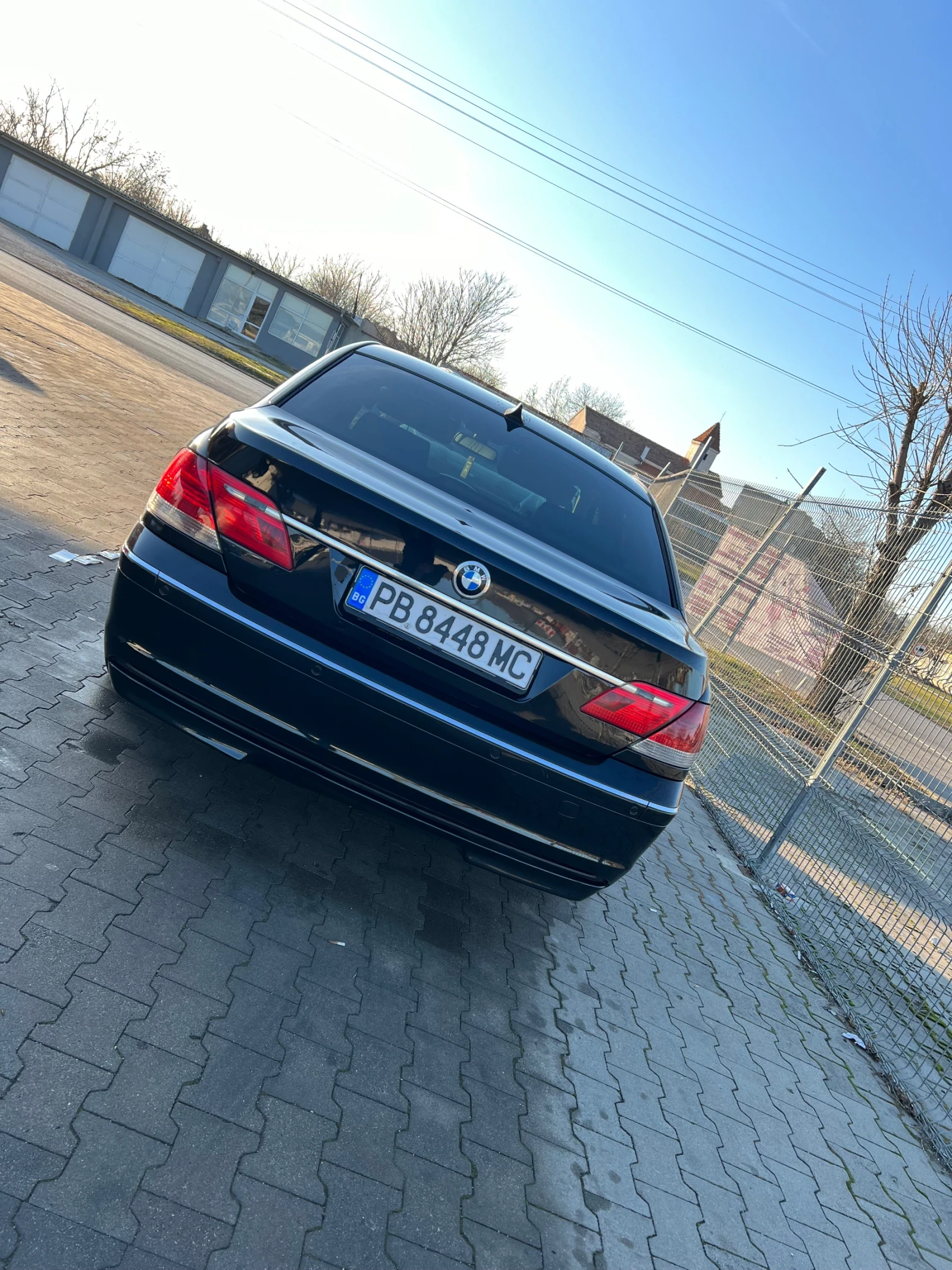 BMW 730  - изображение 5