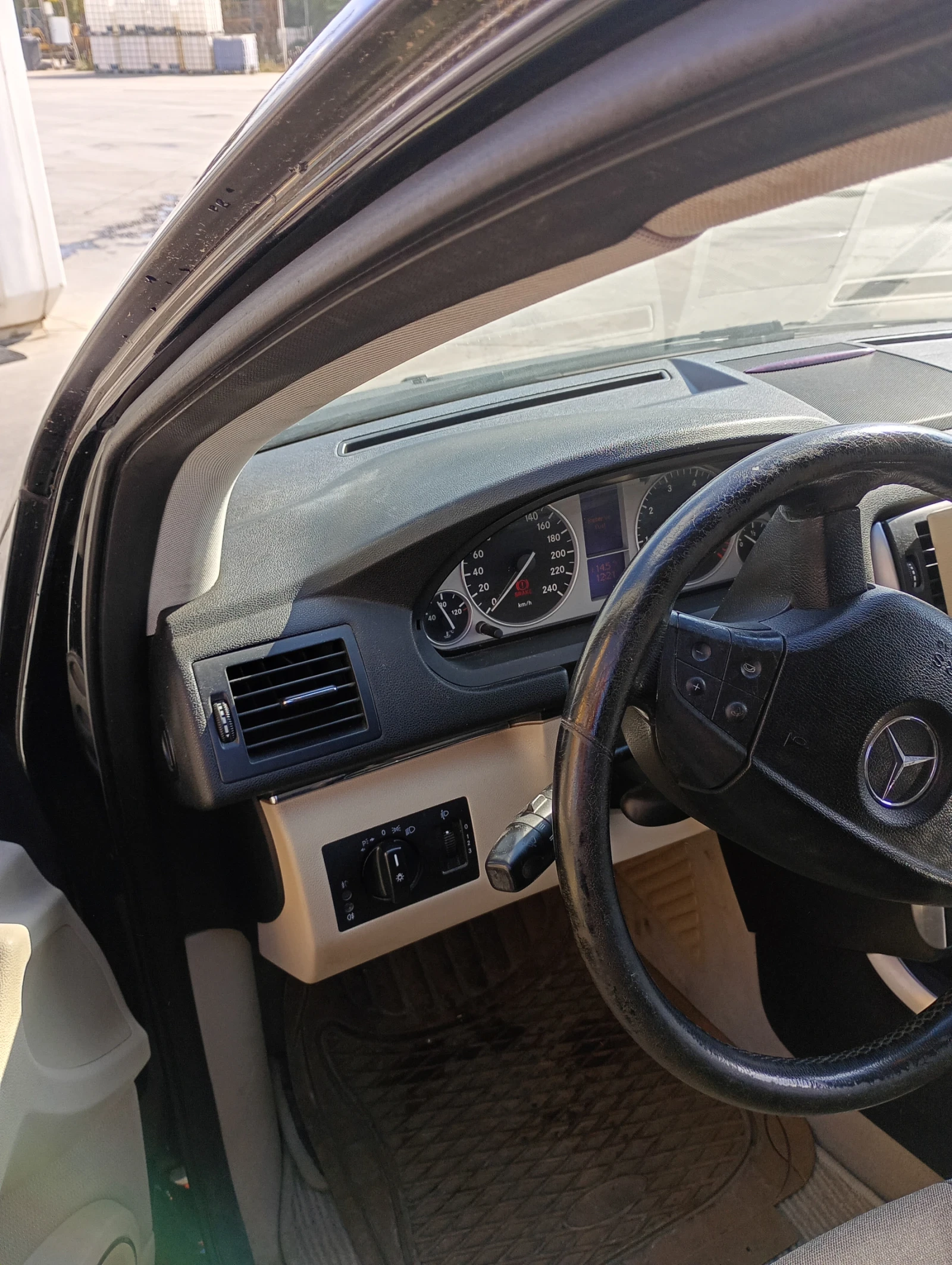 Mercedes-Benz B 200  - изображение 6