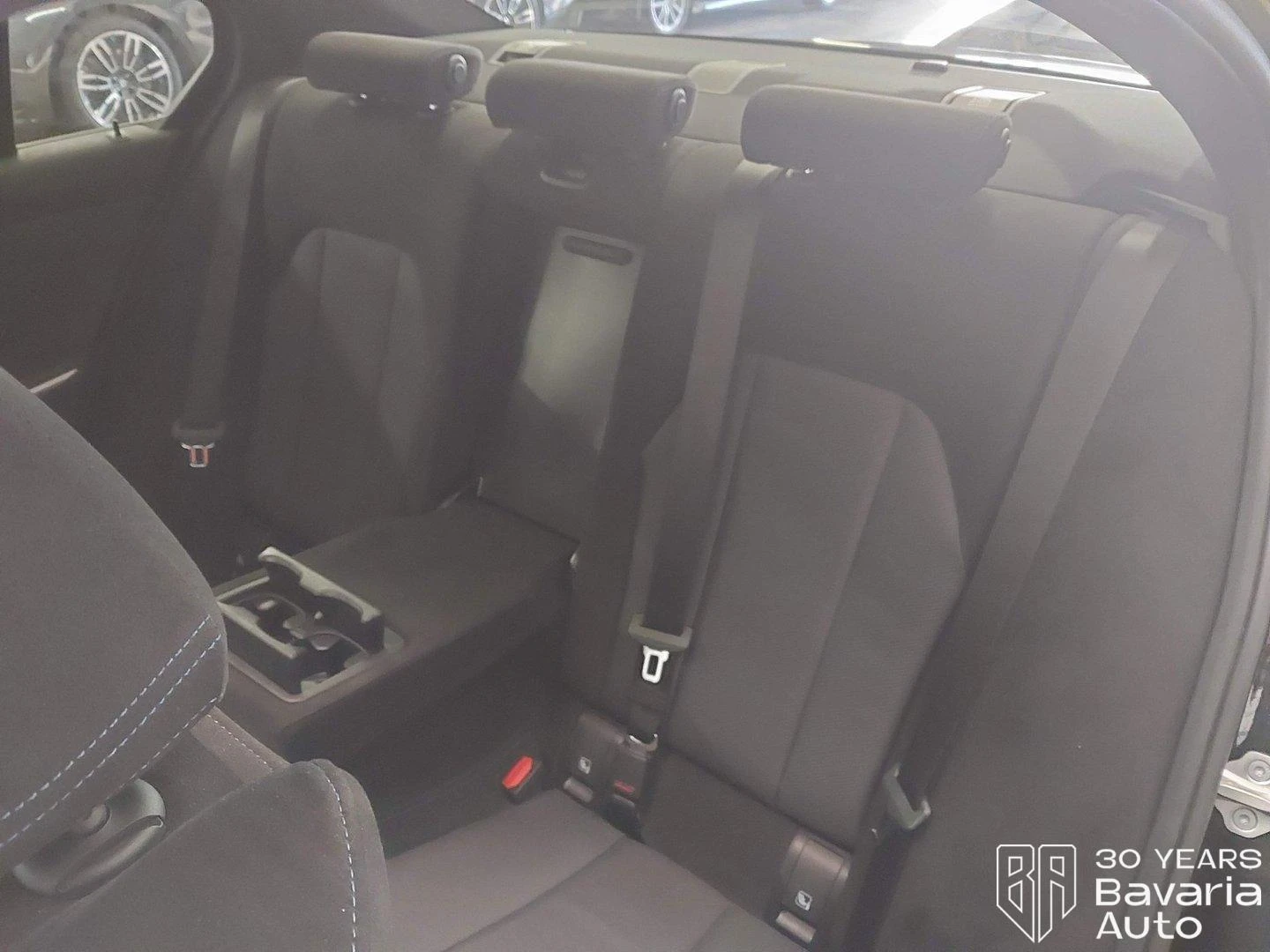 BMW 320 d xDrive M Sport Paket Sportautomatic | Mobile.bg   8