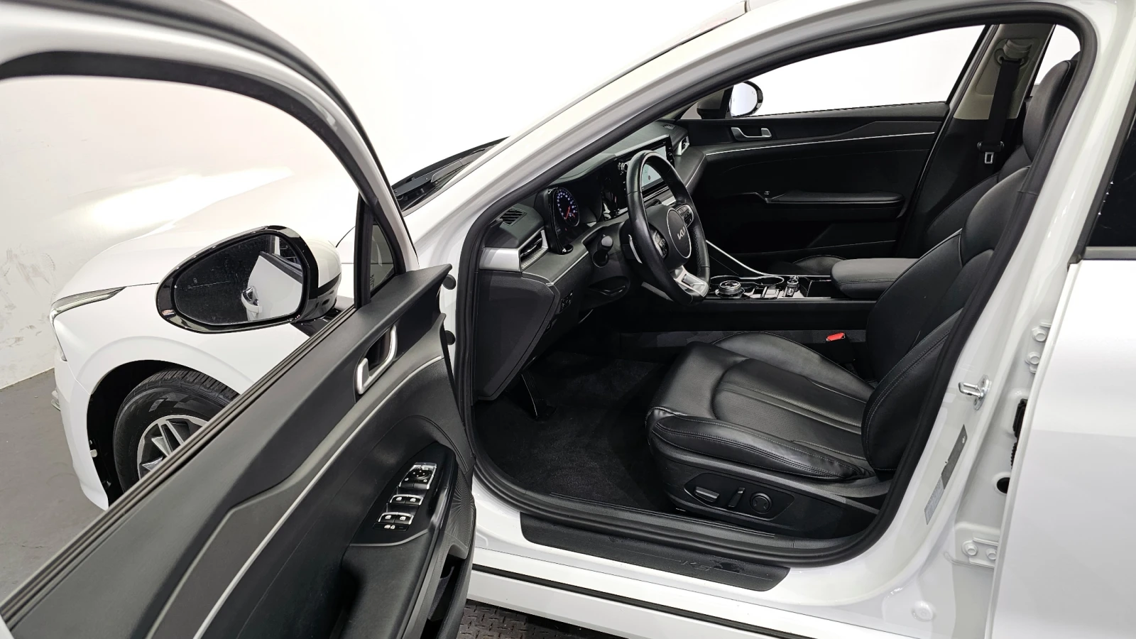 Kia K5 2.0LPI TRENDY autogeorge.com - изображение 10