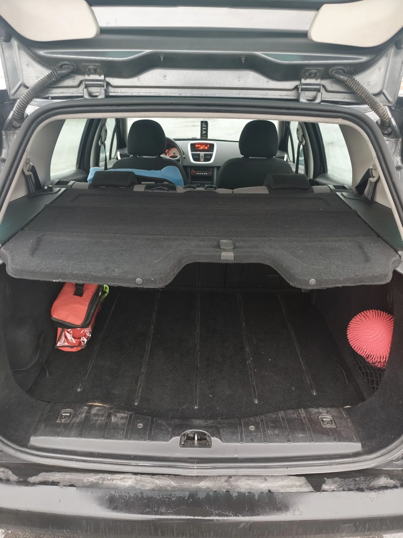 Peugeot 207 1.4 85��. | Mobile.bg � ����������� 6