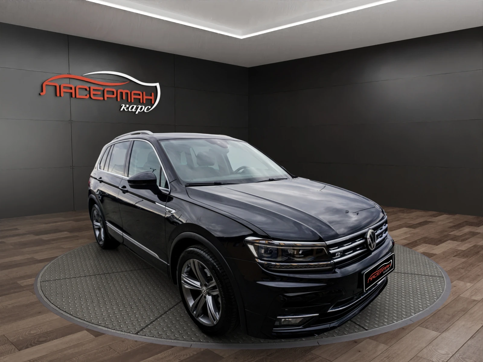 VW Tiguan 2.0TDI R-LINE EXECUTIVE DSG, снимка 2 - Автомобили и джипове - 53021523