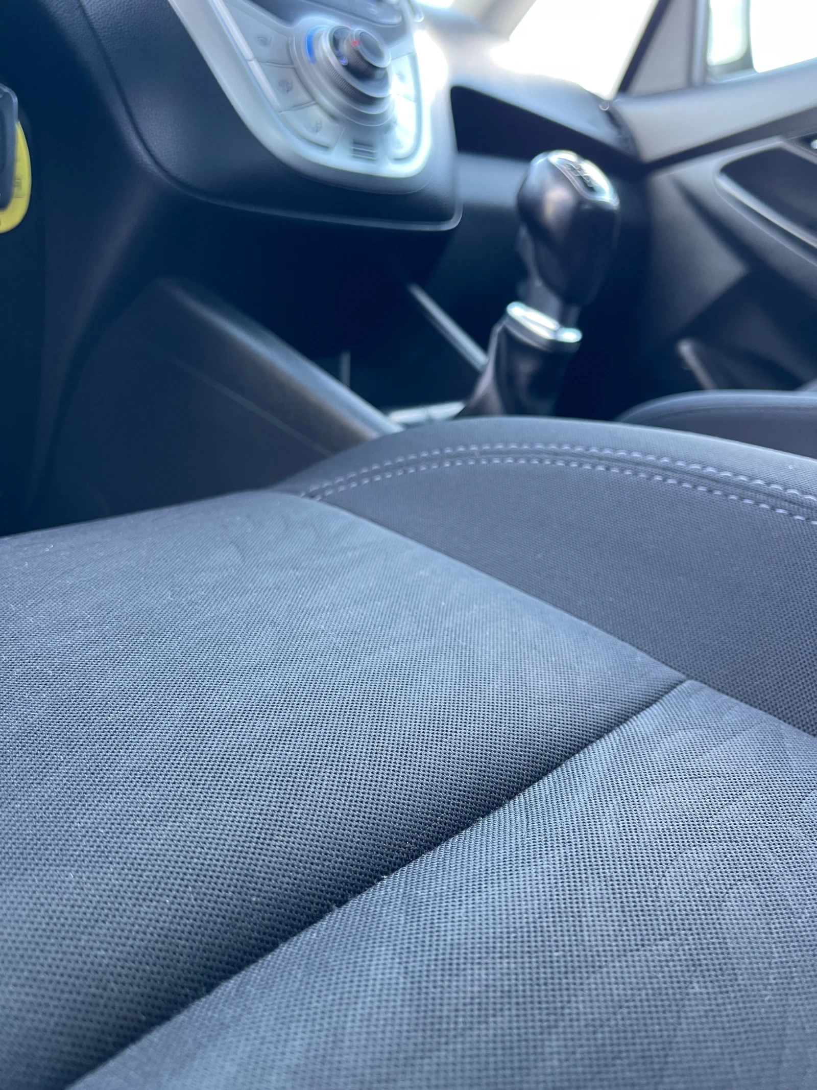 Hyundai Ix20 UNIKAT! Euro-5!! Лизинг!!!, снимка 14 - Автомобили и джипове - 53818983